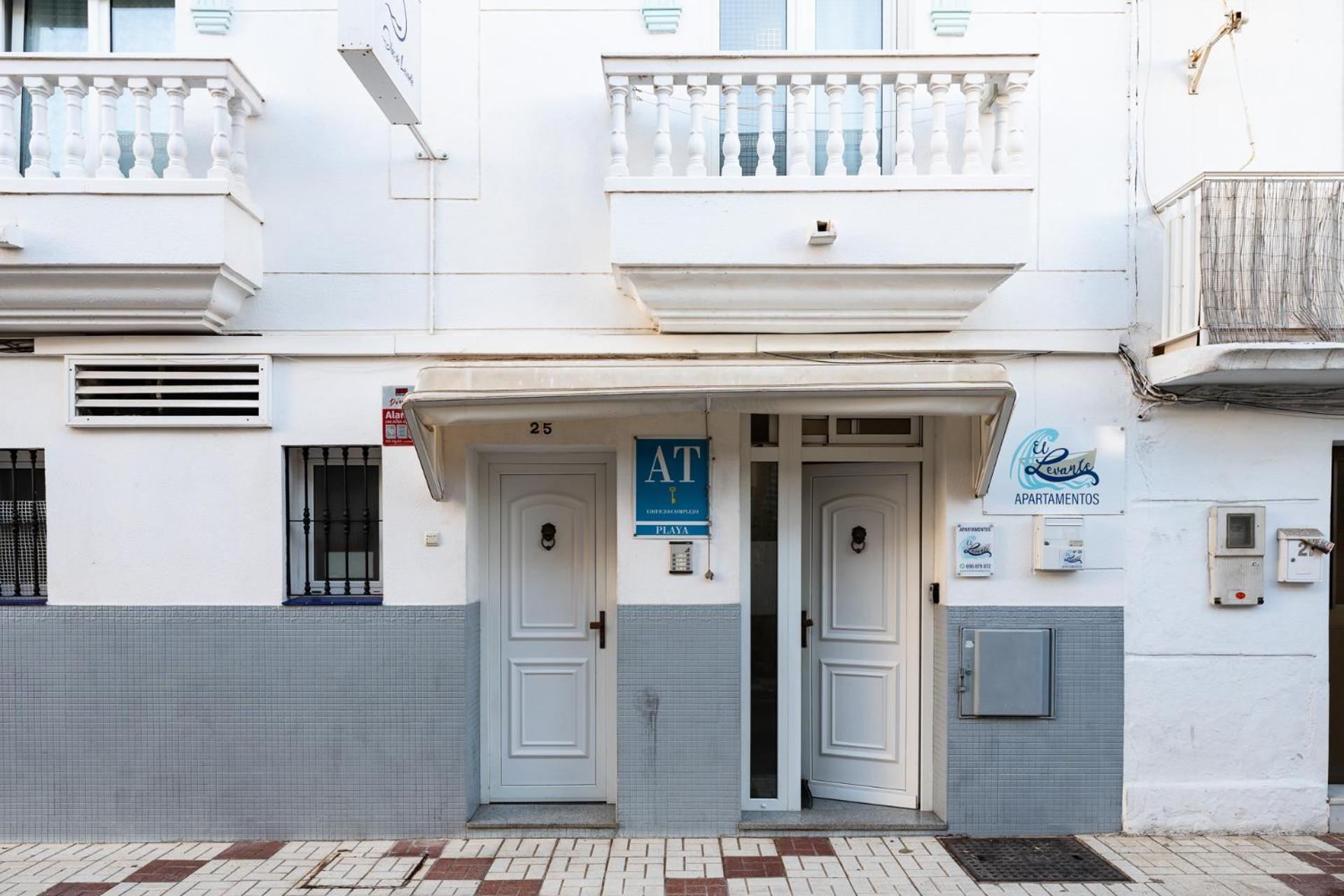 Malagasuite El Levante Apartments Torremolinos Exterior photo
