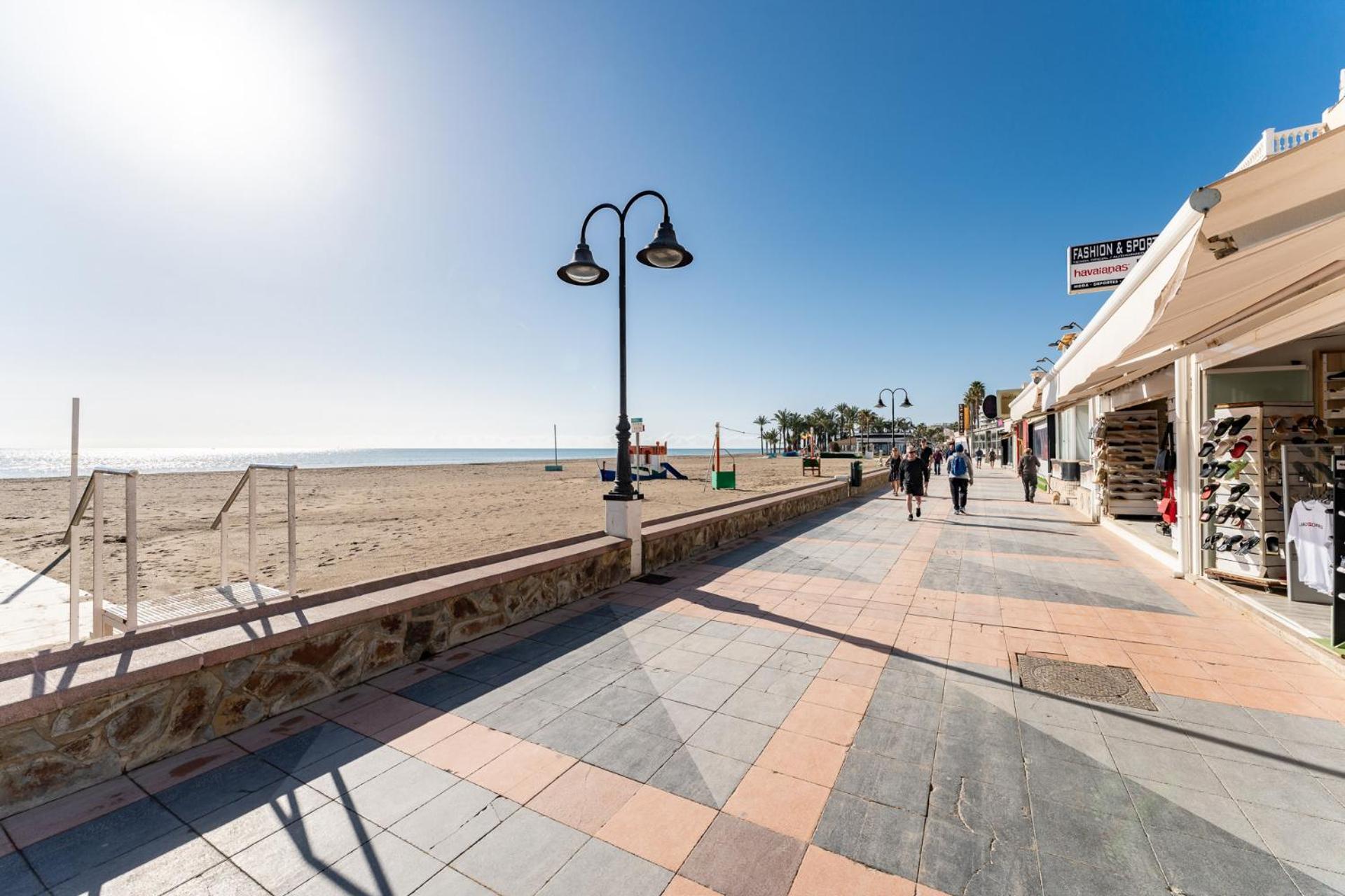 Malagasuite El Levante Apartments Torremolinos Exterior photo