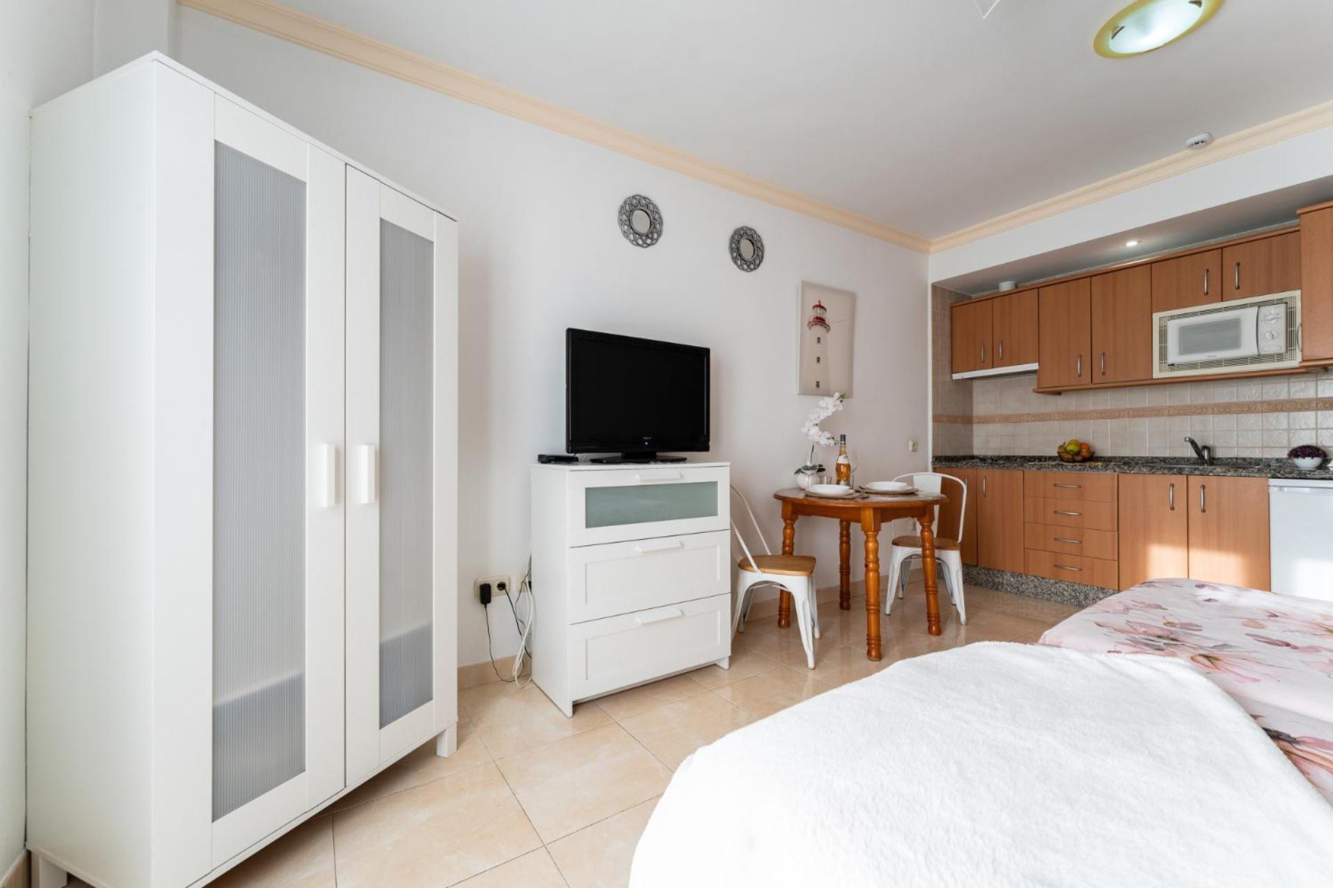 Malagasuite El Levante Apartments Torremolinos Room photo