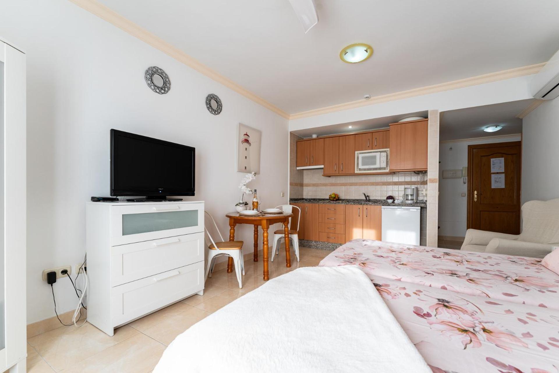 Malagasuite El Levante Apartments Torremolinos Exterior photo