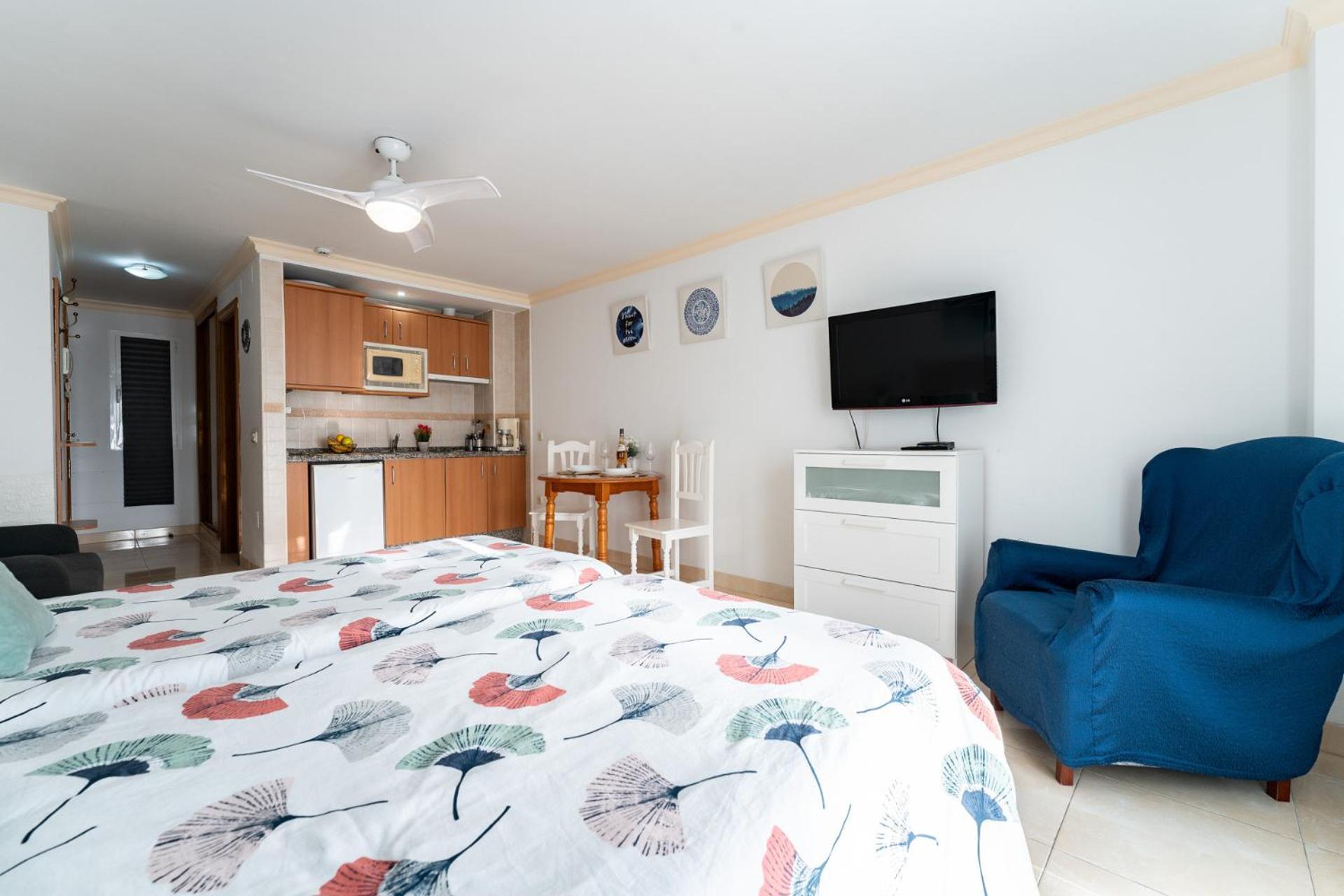 Malagasuite El Levante Apartments Torremolinos Exterior photo
