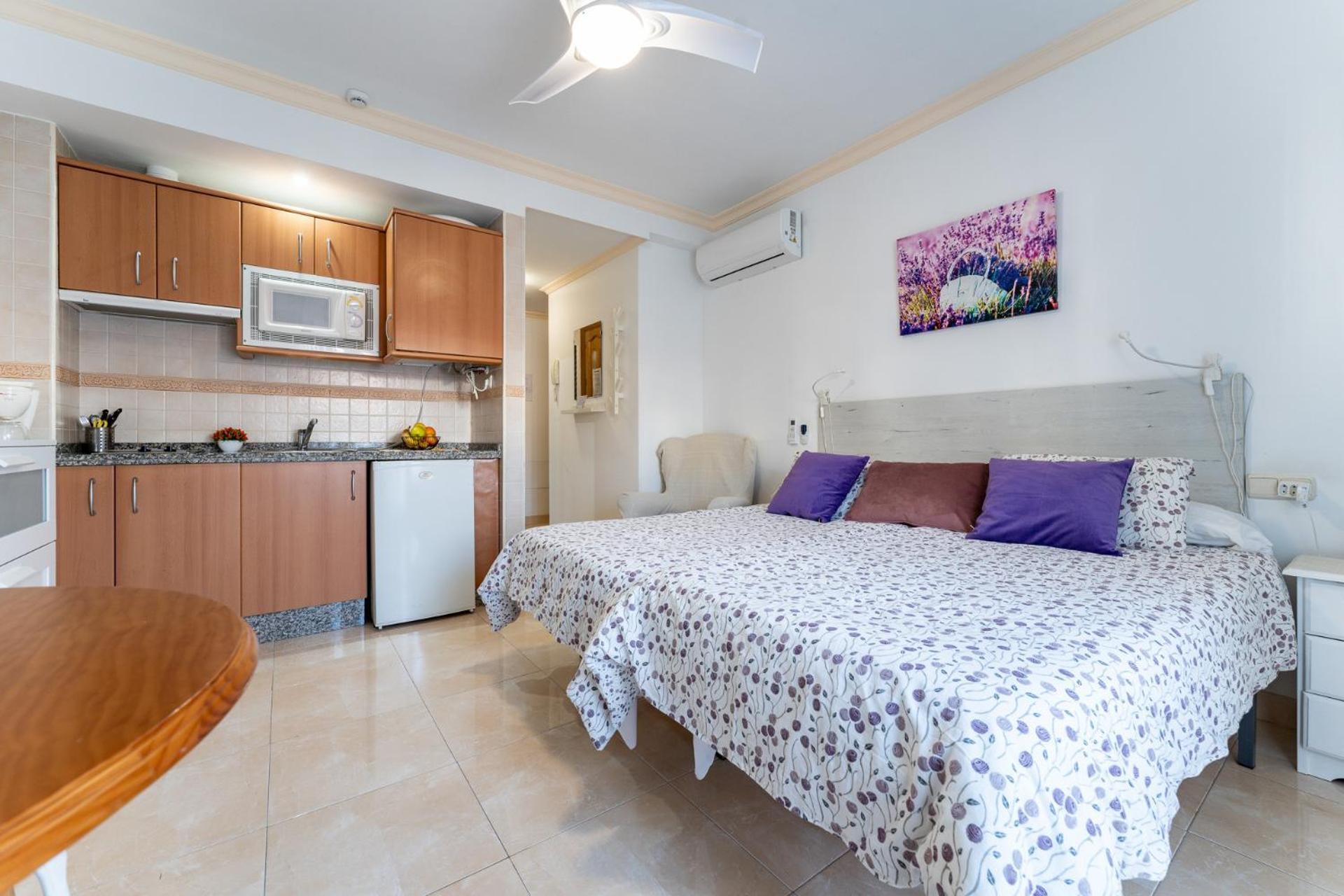 Malagasuite El Levante Apartments Torremolinos Exterior photo