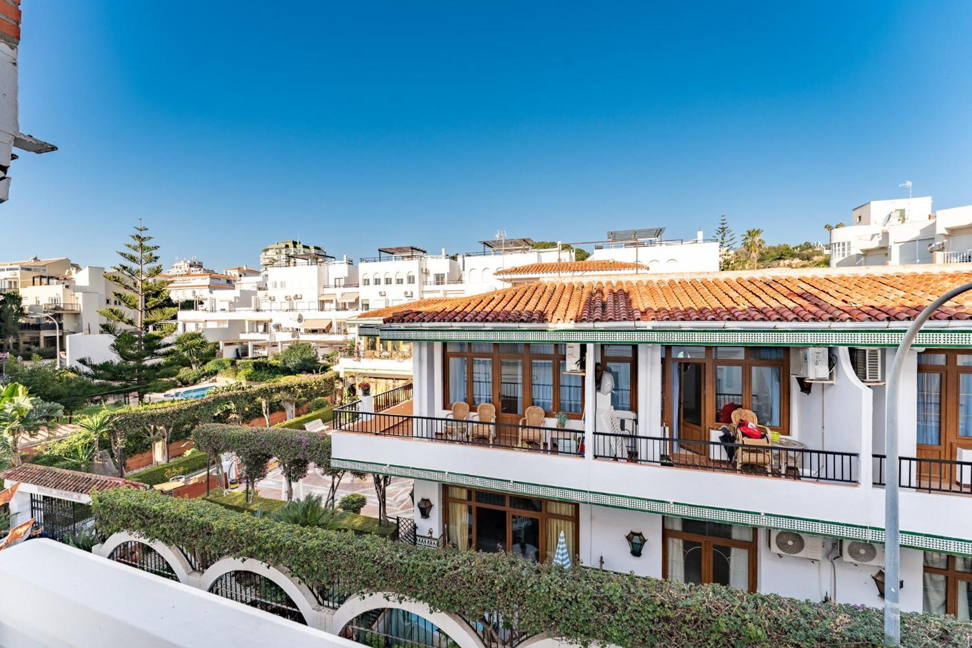 Malagasuite El Levante Apartments Torremolinos Exterior photo