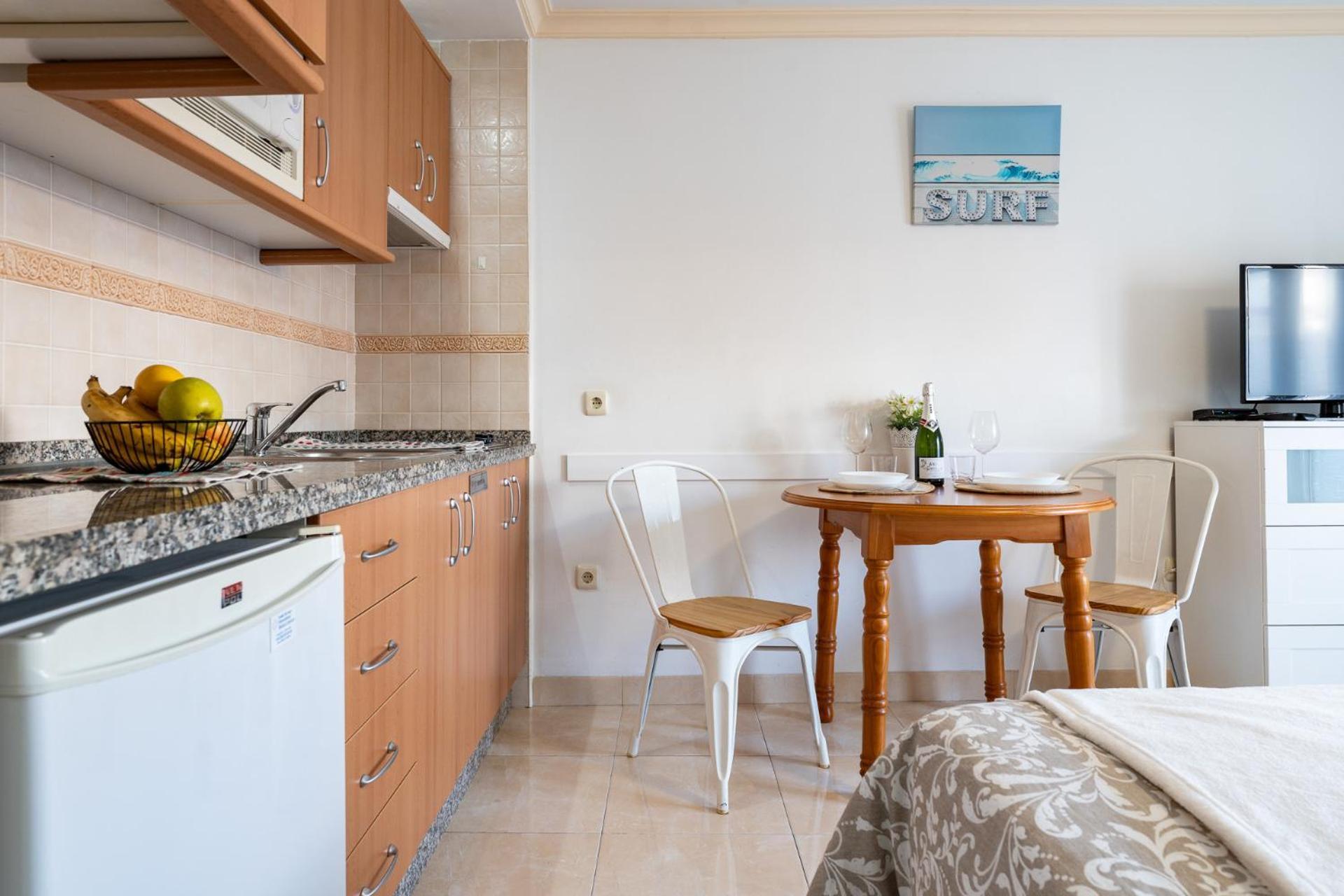 Malagasuite El Levante Apartments Torremolinos Room photo