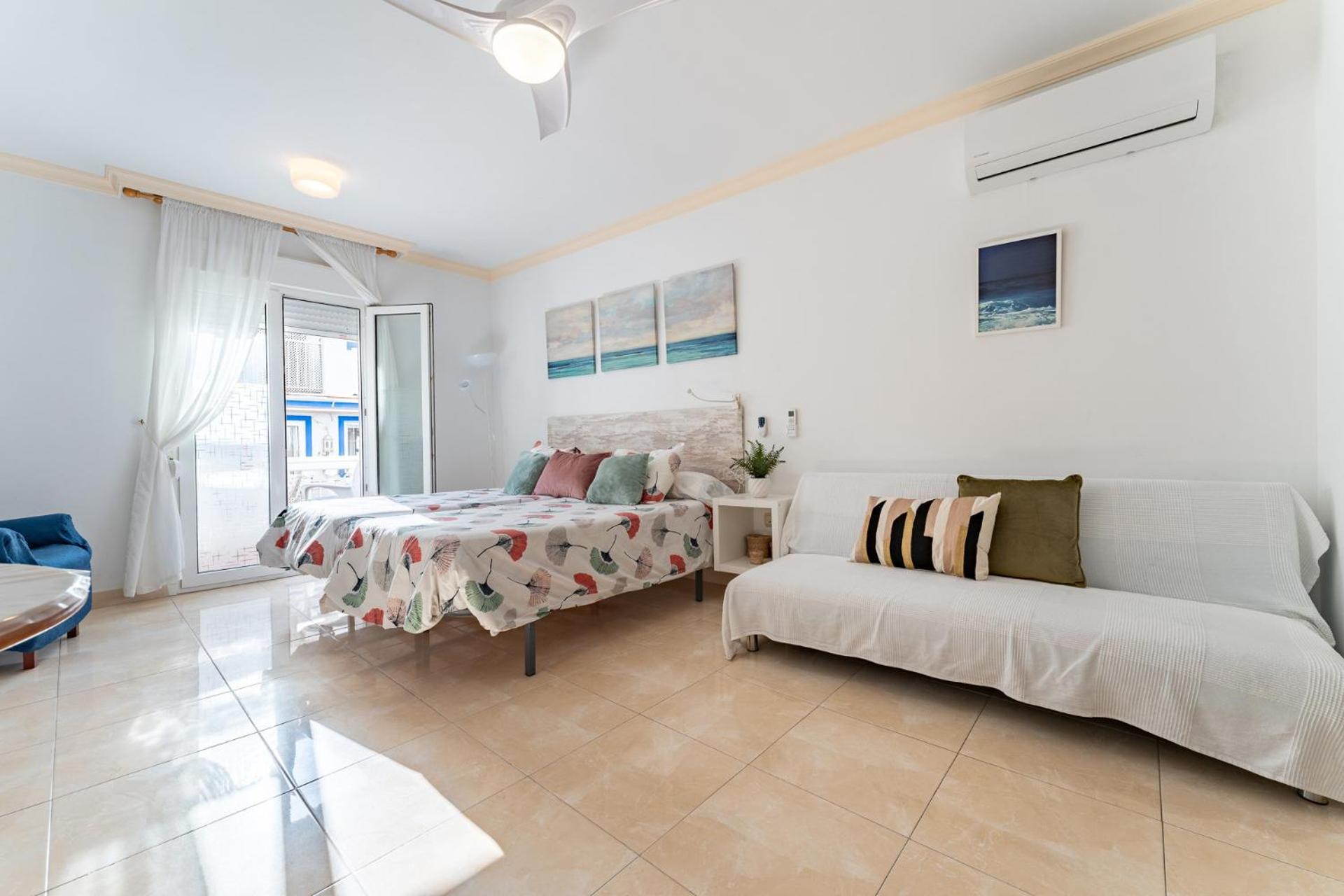 Malagasuite El Levante Apartments Torremolinos Exterior photo